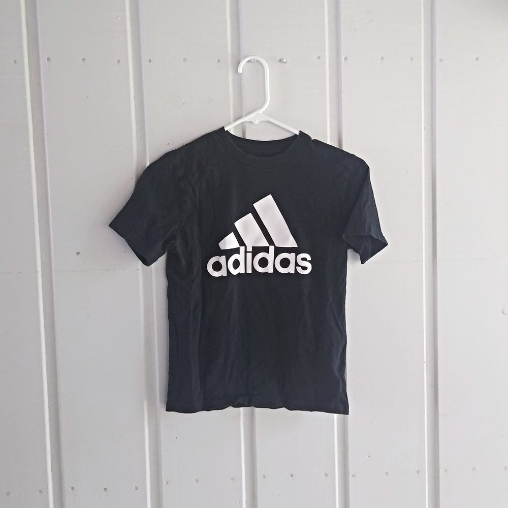 8 Boy's Adidas T-Shirt